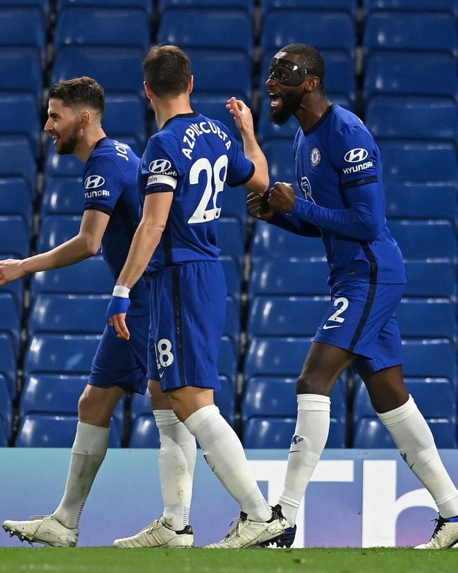 棒球与劳资博弈：薪资仲裁制度如何有效地为中产球员提供公正报酬