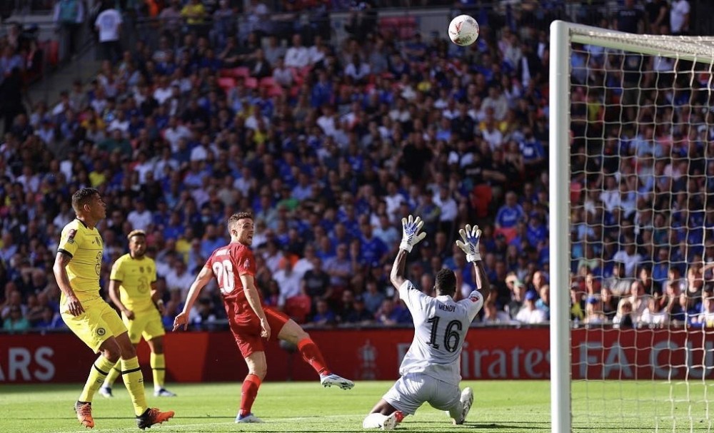 康宁汉姆空砍大三双，8次失误&关键两罚不中背锅